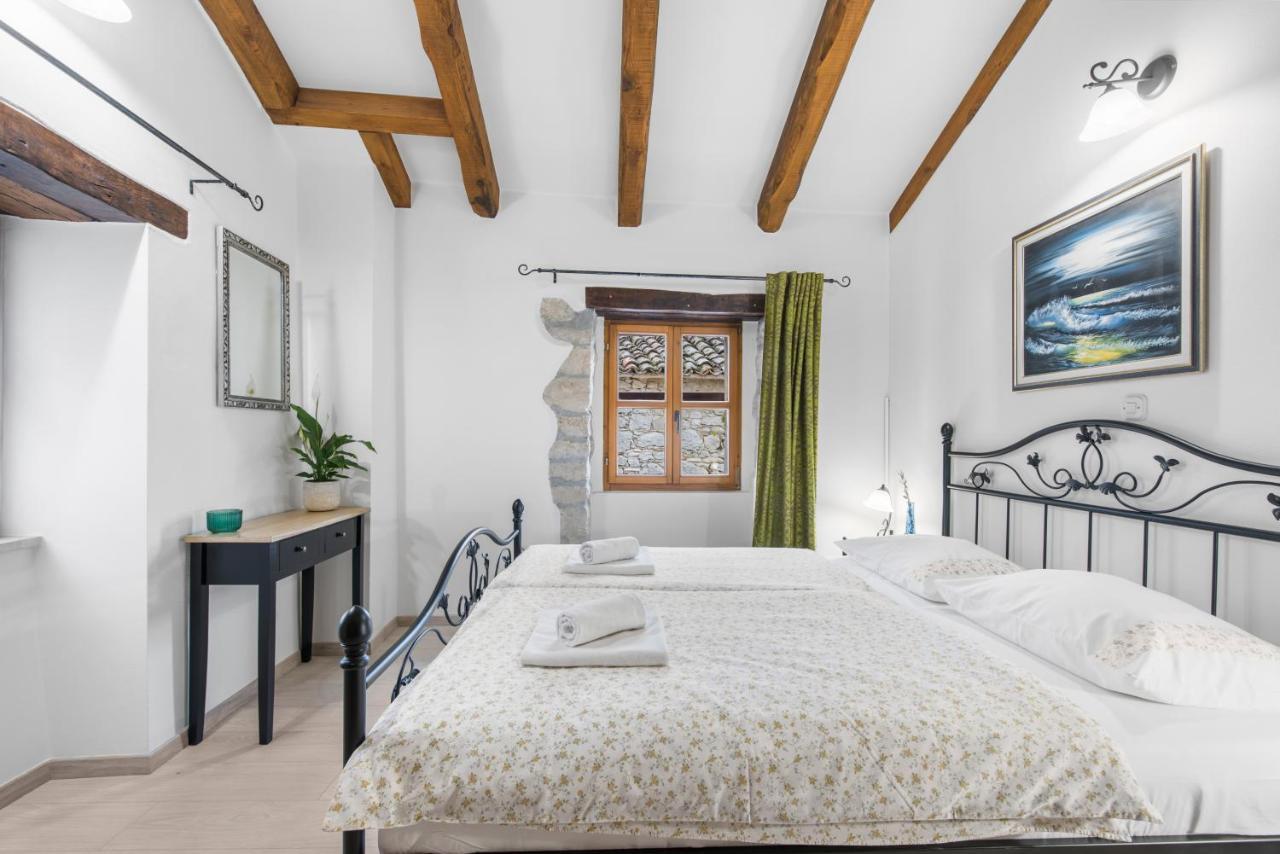 Picturesque Apartment San Rocco 1 Pićan Esterno foto